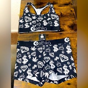 Ethika set